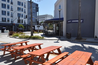 Enlarge photo 12