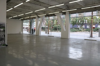 Enlarge photo 2