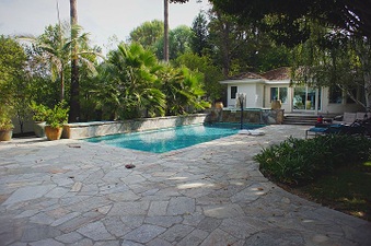 Enlarge photo 37