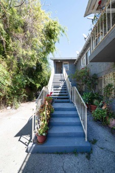 Enlarge photo 36