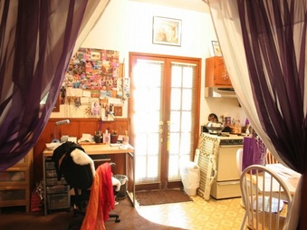 Enlarge photo 82