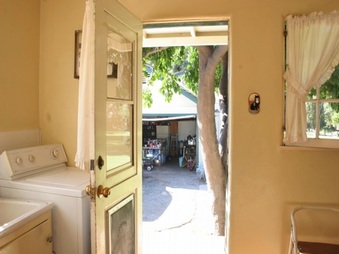 Enlarge photo 92