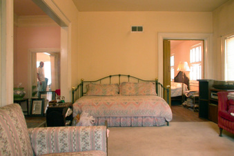 Enlarge photo 19