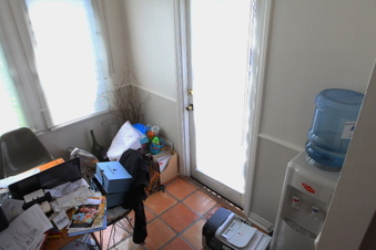 Enlarge photo 19