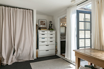 Enlarge photo 27