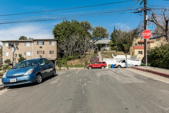 Enlarge photo 36