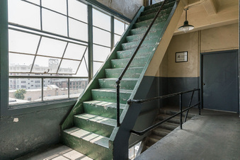 Enlarge photo 40