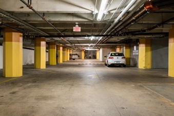 Enlarge photo 23