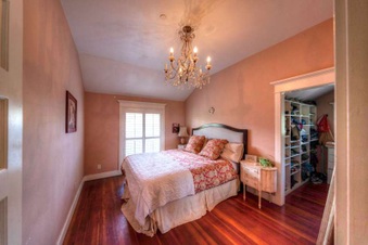 Enlarge photo 40