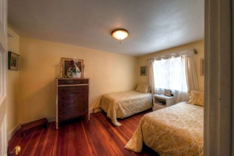 Enlarge photo 44