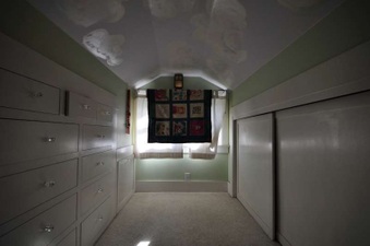 Enlarge photo 48
