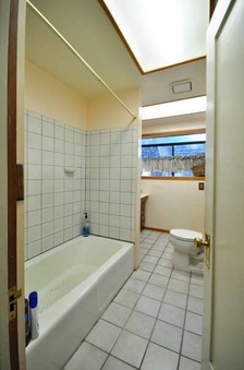 Enlarge photo 54