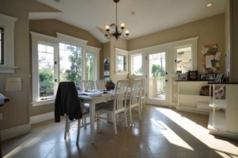Enlarge photo 29