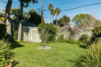 Enlarge photo 38
