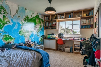 Enlarge photo 22