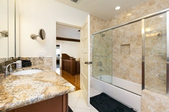 Enlarge photo 27
