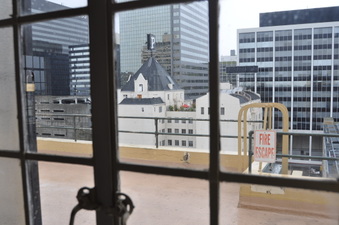 Enlarge photo 4