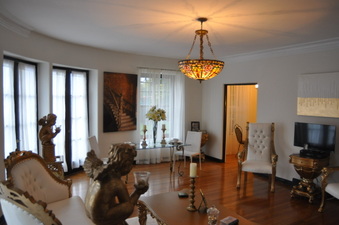 Enlarge photo 12