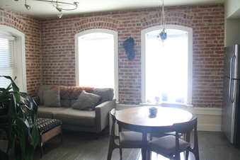 Enlarge photo 19