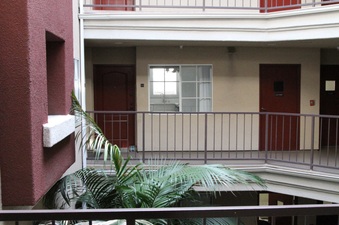 Enlarge photo 6