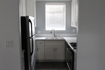 Enlarge photo 24