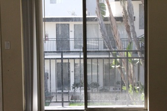 Enlarge photo 80