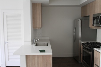 Enlarge photo 11