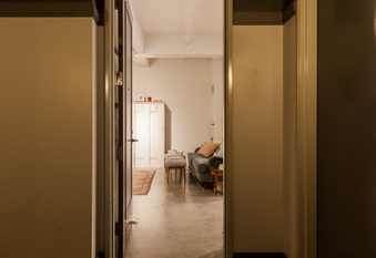 Enlarge photo 4