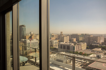 Enlarge photo 47