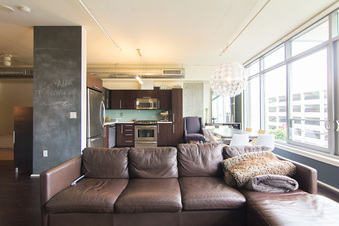 Enlarge photo 36