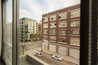 Enlarge photo 27