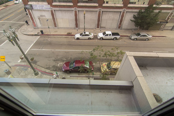 Enlarge photo 24