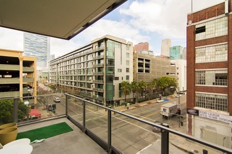 Enlarge photo 38