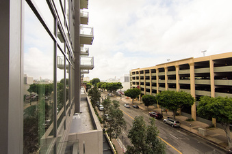 Enlarge photo 43