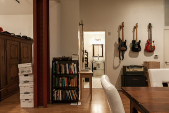 Enlarge photo 9