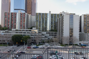 Enlarge photo 33