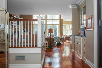 Enlarge photo 11