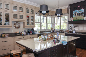 Enlarge photo 27