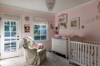 Enlarge photo 24