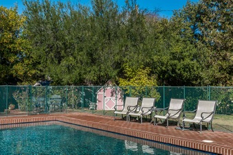 Enlarge photo 40