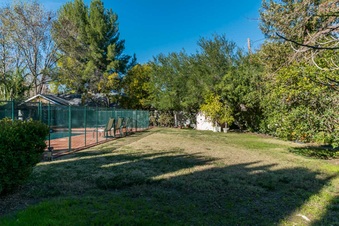 Enlarge photo 45