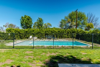 Enlarge photo 43