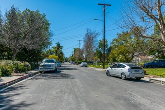 Enlarge photo 69