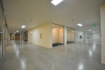 Enlarge photo 16