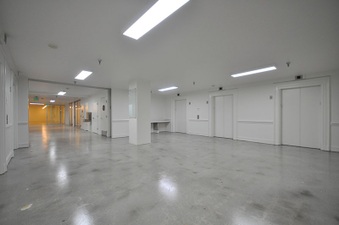 Enlarge photo 17