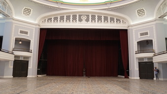 Enlarge photo 19