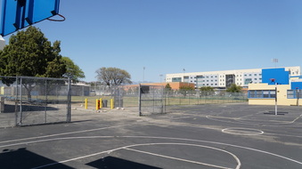Enlarge photo 32