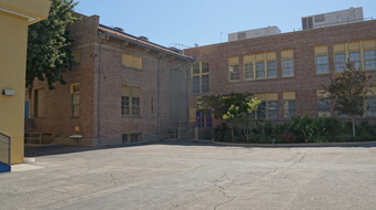 Enlarge photo 46