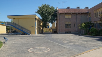 Enlarge photo 52