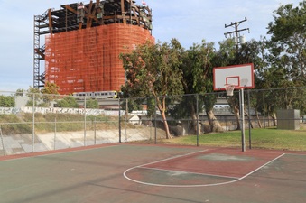 Enlarge photo 13